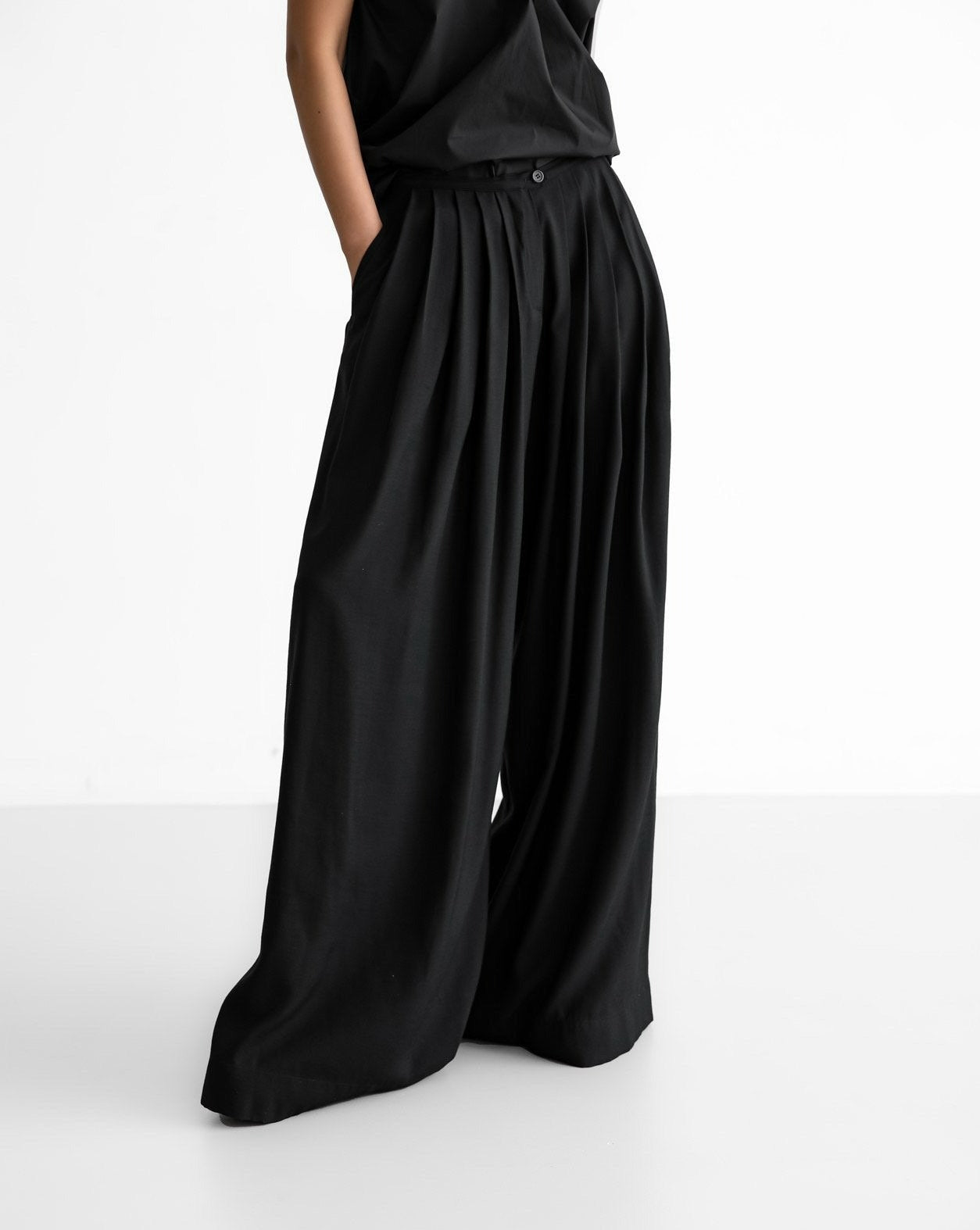 [PAPERMOON] SS / Bamboo Pleated Pin-Tuck Wide Trousers