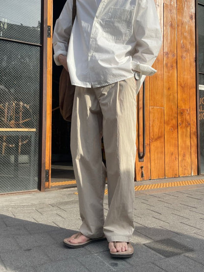 Or One-Tuck Chino Pants