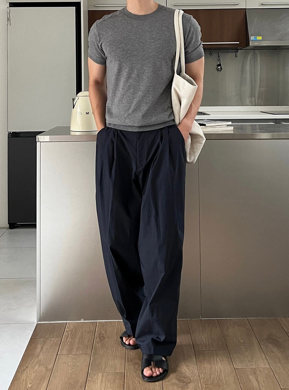 CN Light Tucked Balloon Pants