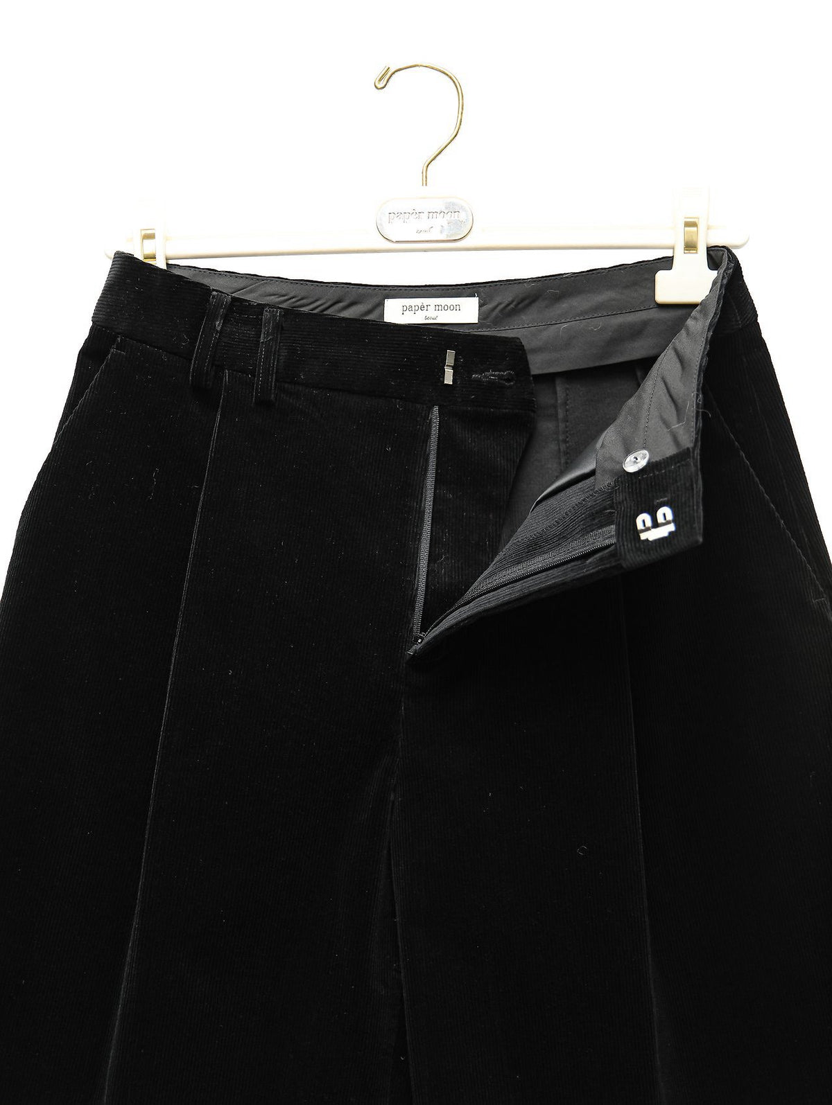 PAPERMOON Classic Corduroy Bermuda Pants
