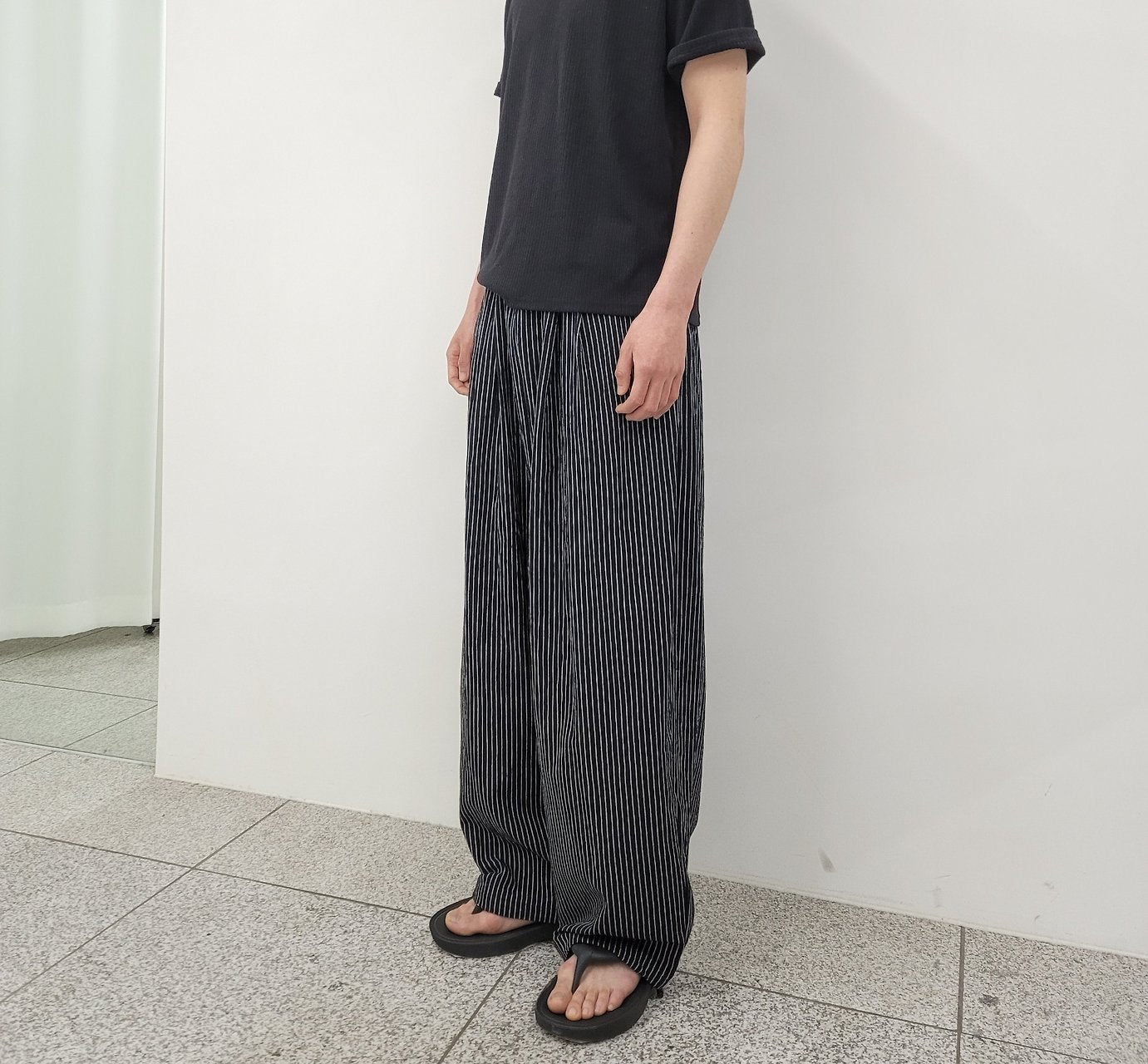 Bulky Fit Stripe Linen Pants