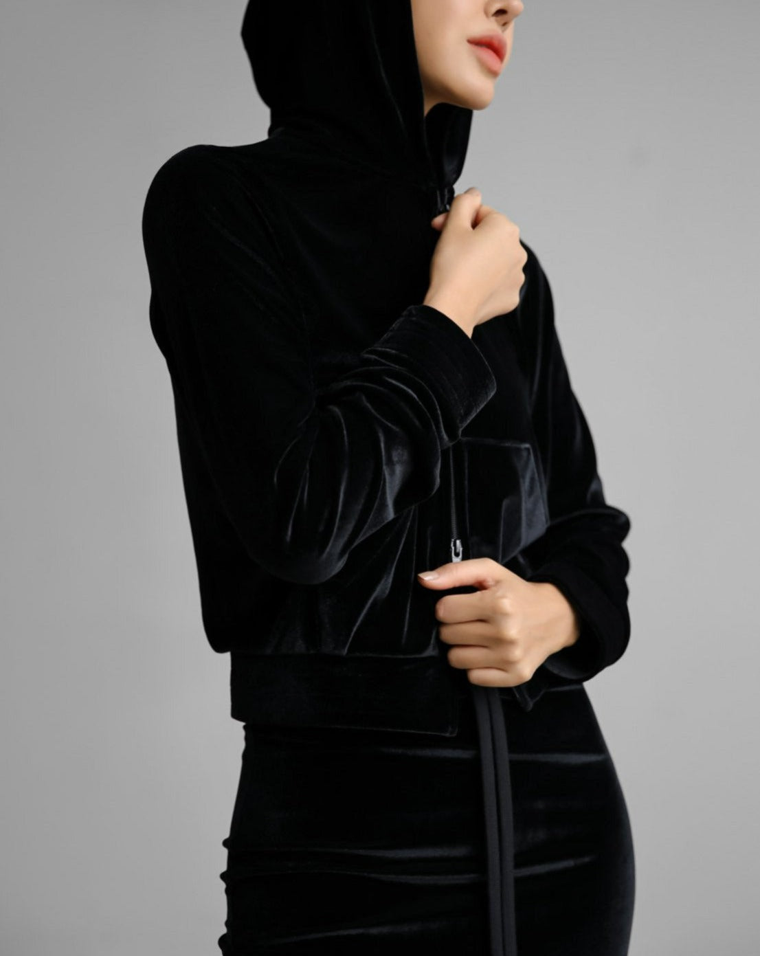 [Ready to ship] [PAPERMOON] AW / Velvet Two Way Zipped Detail Hoodie