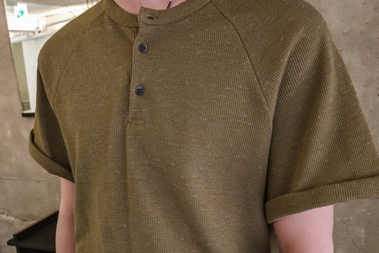 Mellow Henley Knit Tee