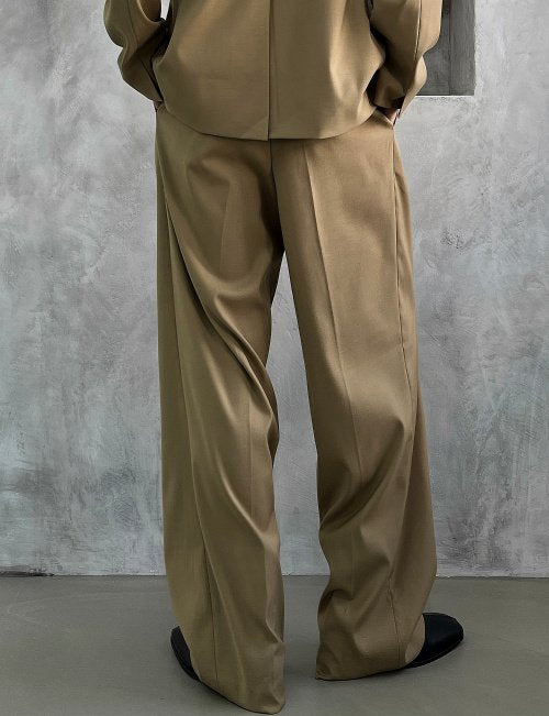 Aura Relaxed Tailored Setup