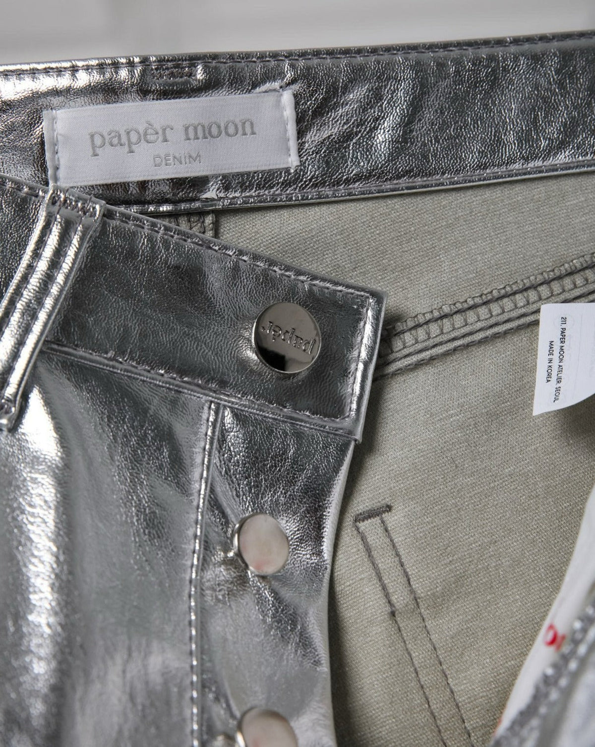 PAPERMOONの人気韓国ブランド通販WooStore公式