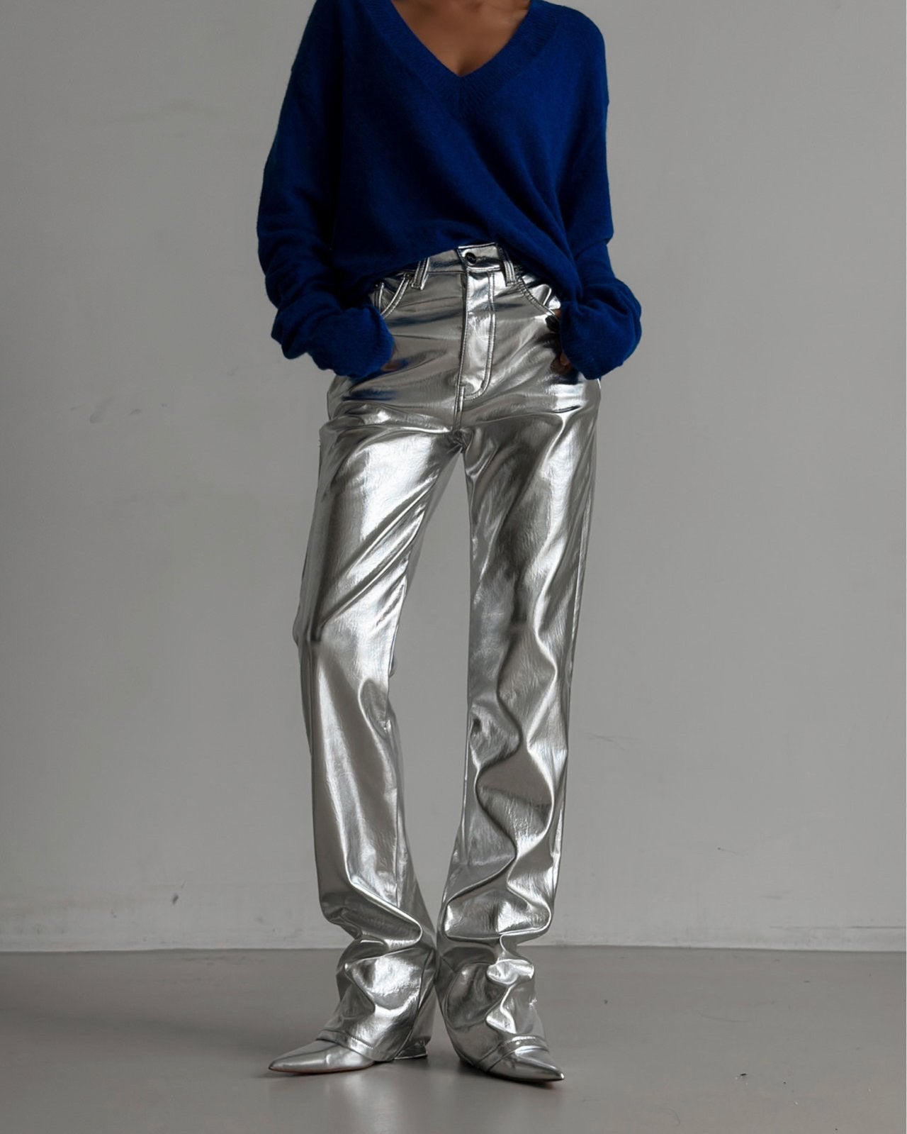 【즉납】【PAPERMOON 페이퍼 문】AW / Patent Vegan Leather Coated Straight Pants