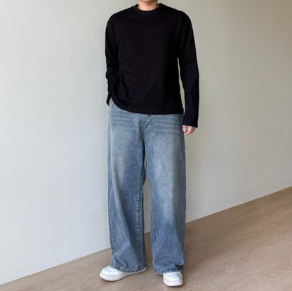 Essential Crew Neck Long Sleeve Tee