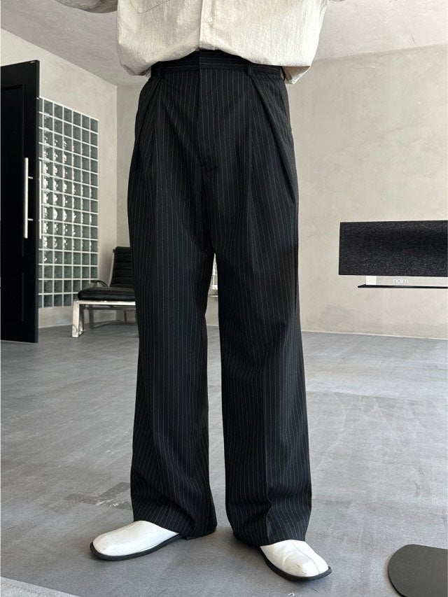 Stripe Pleated Wide Slacks