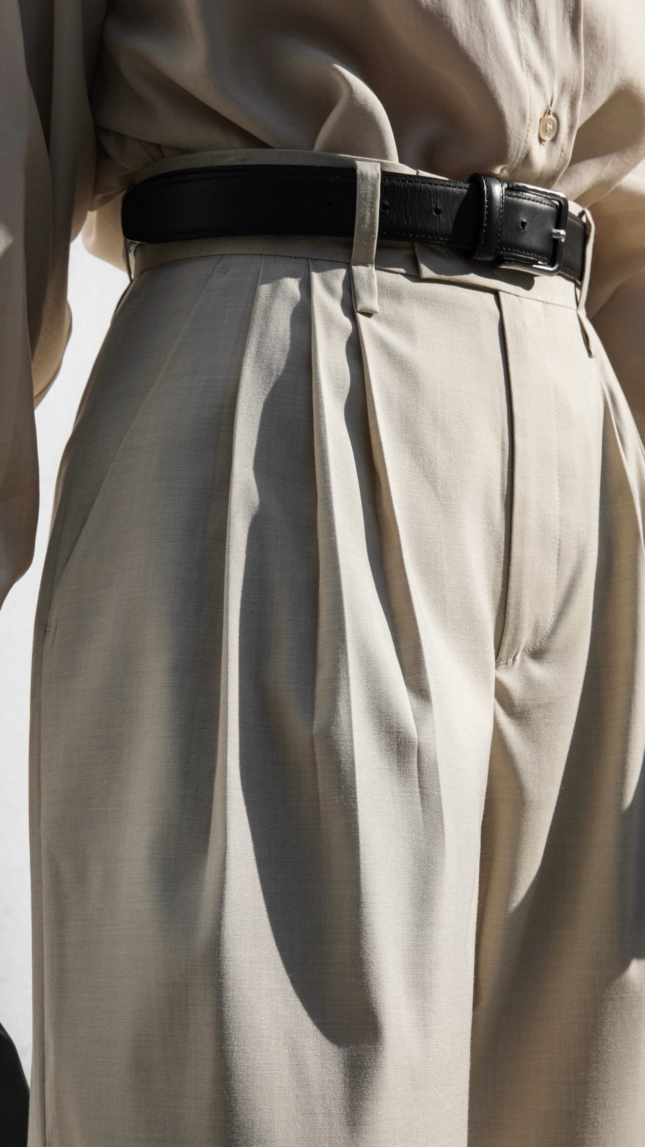 【PAPERMOON 페이퍼 문】SS / Three Pin - Tuck Detail Wide Trousers