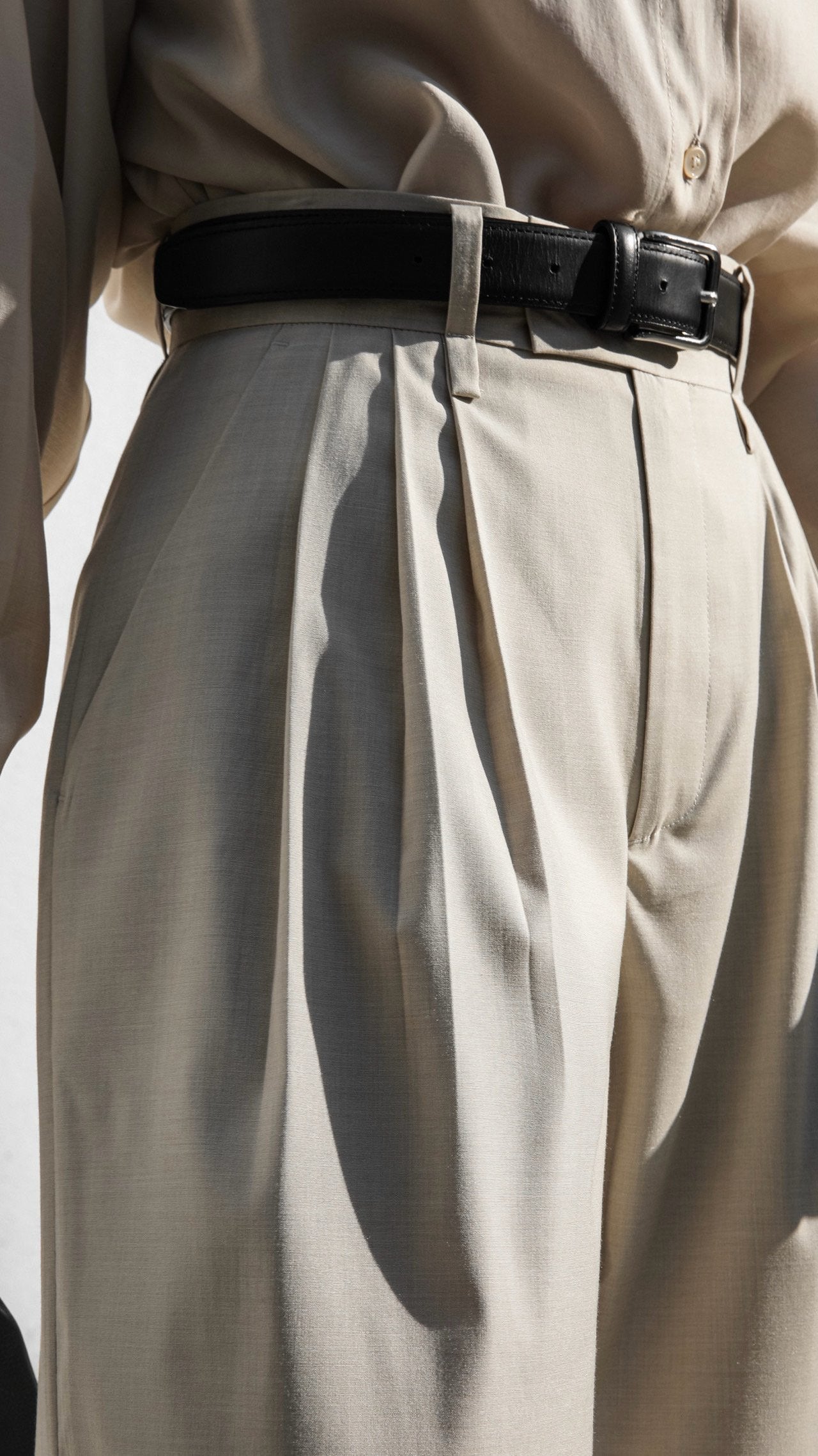 【PAPERMOON ペーパームーン】SS / Three Pin - Tuck Detail Wide Trousers