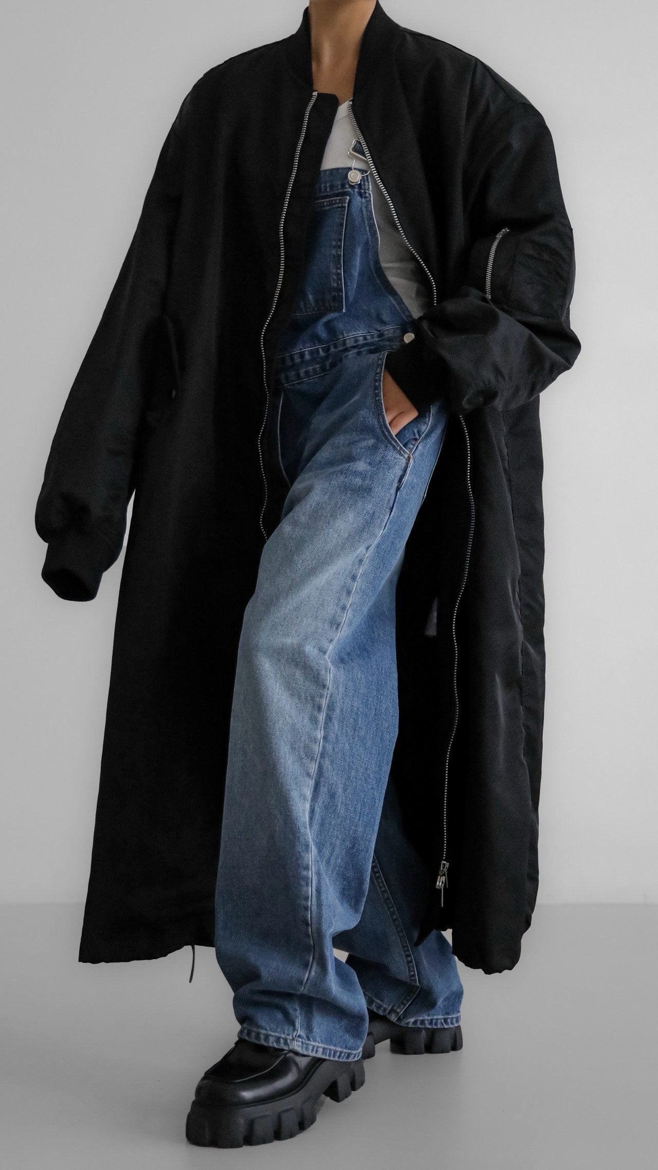 [PAPERMOON] SS / Oversized Maxi Length Two-way Zipped Detail MA-1 Bomber Coat