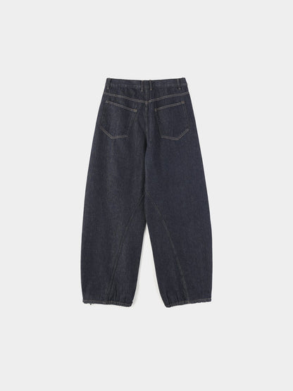 Spin Curved Denim Pants