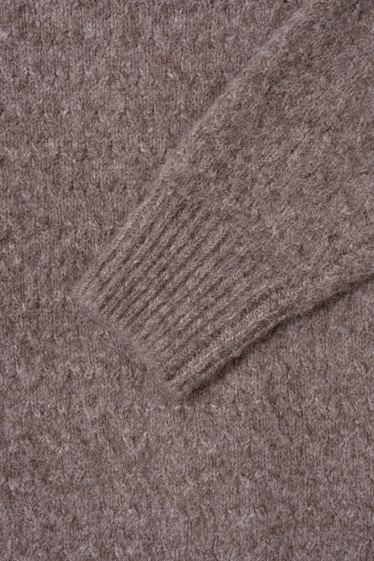 Kink Mohair Hood Knit