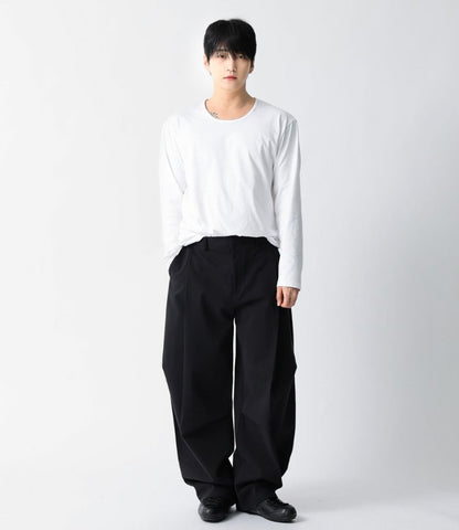 Essential U-Neck Long Sleeve Tee