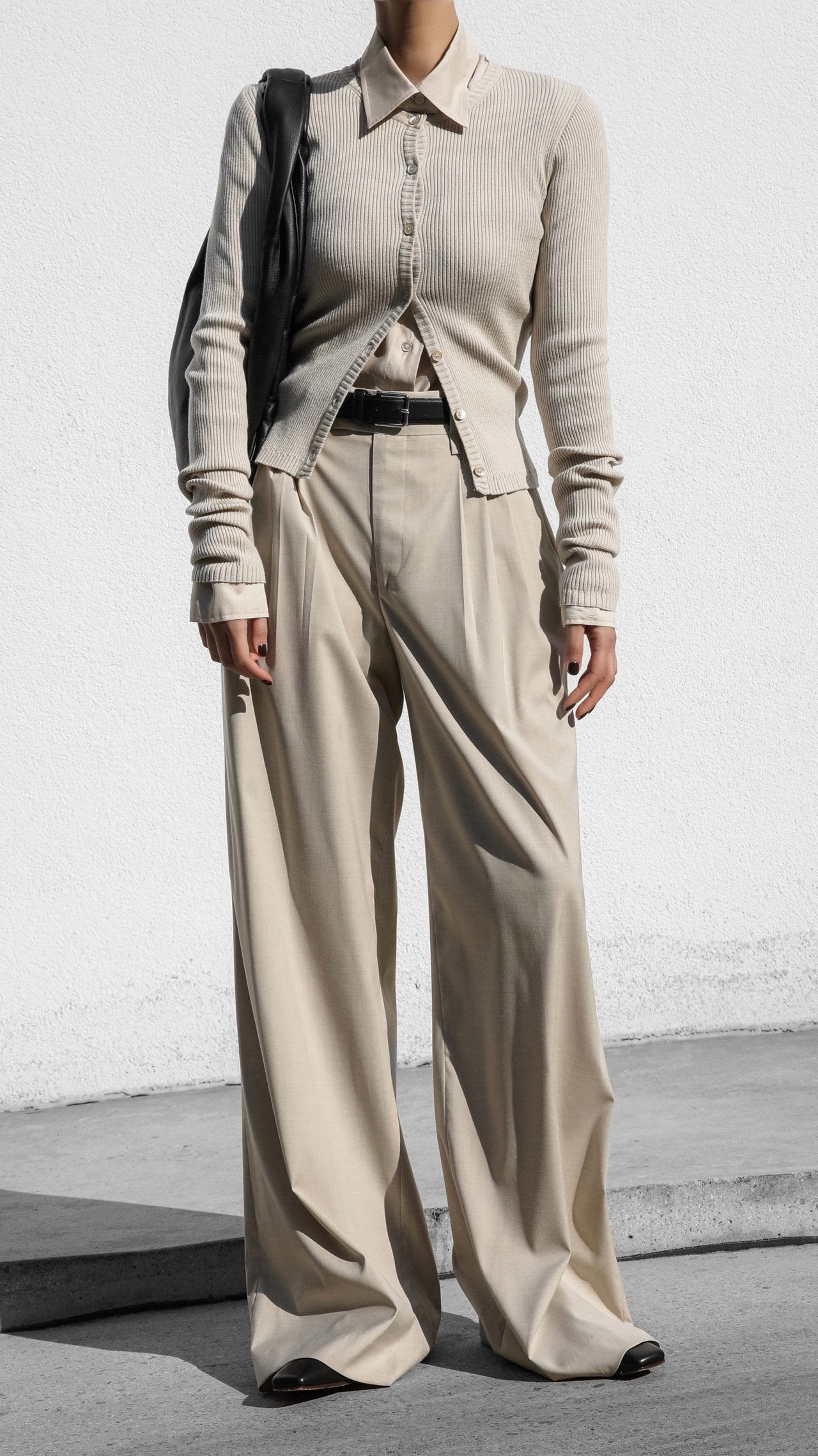 [PAPERMOON] SS / Three Pin - Tuck Detail Wide Trousers