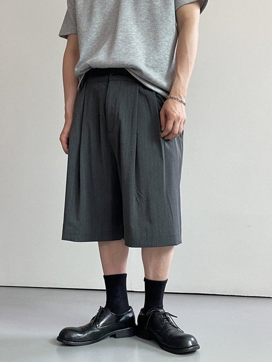 Stripe Banding Two-Tuck Shorts