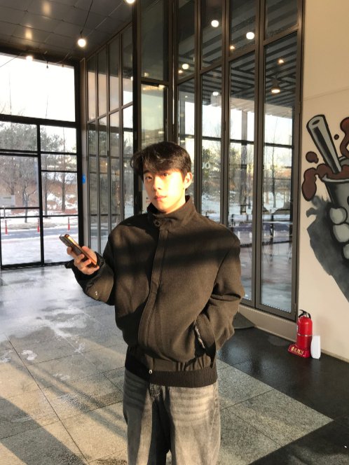 Buff Shoulder Blouson