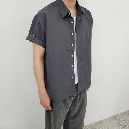 Wide Shoulder Nylon Roll-Up Shirt