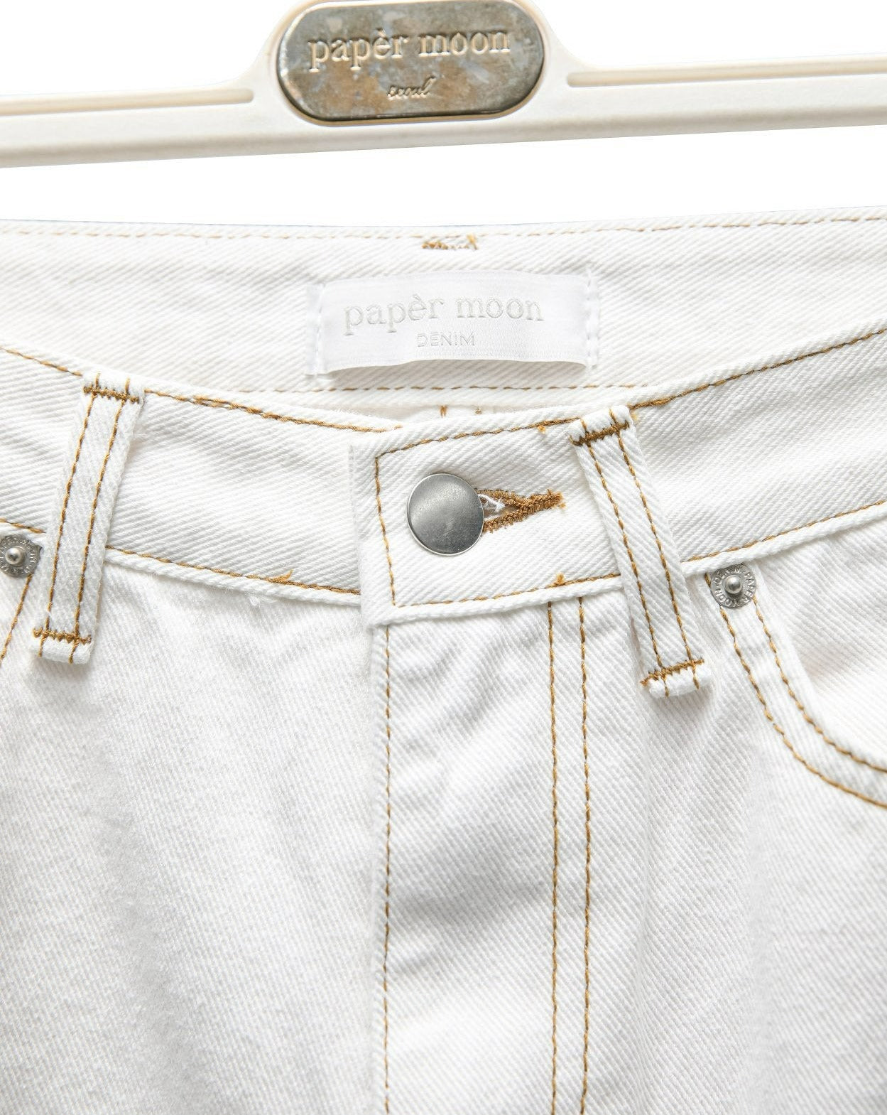 【PAPERMOON 페이퍼 문】SS / Front Maxi Vintage Damage Detail White Straight Denim Jeans