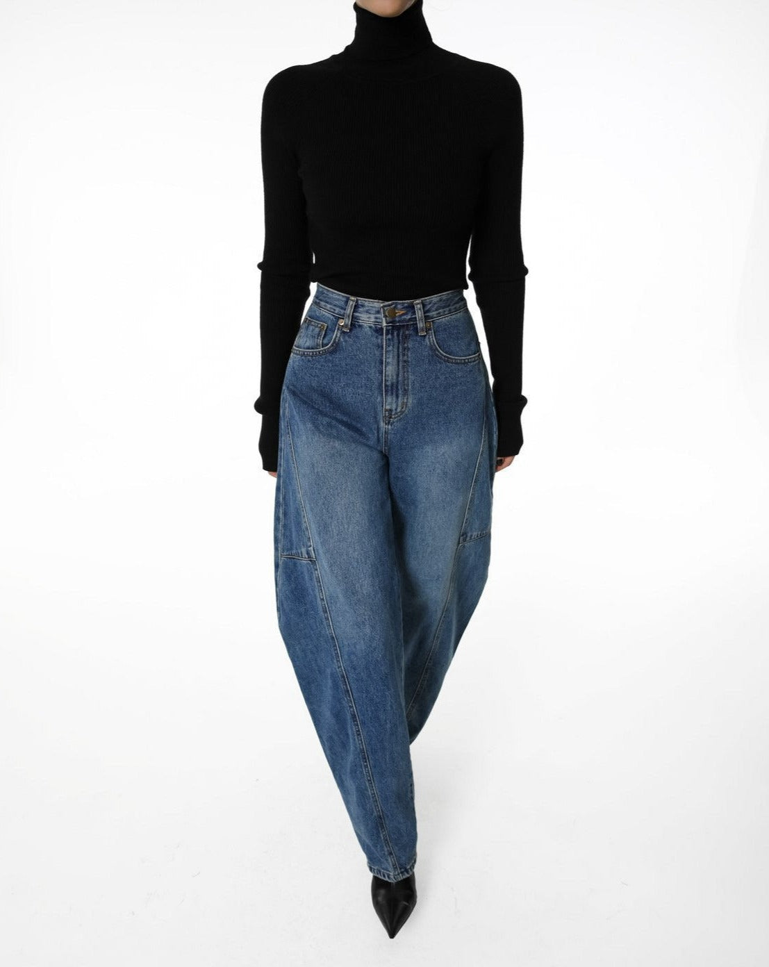 【PAPERMOON 페이퍼 문】AW / Side Stitch Detail Voulme Blue Denim Jeans