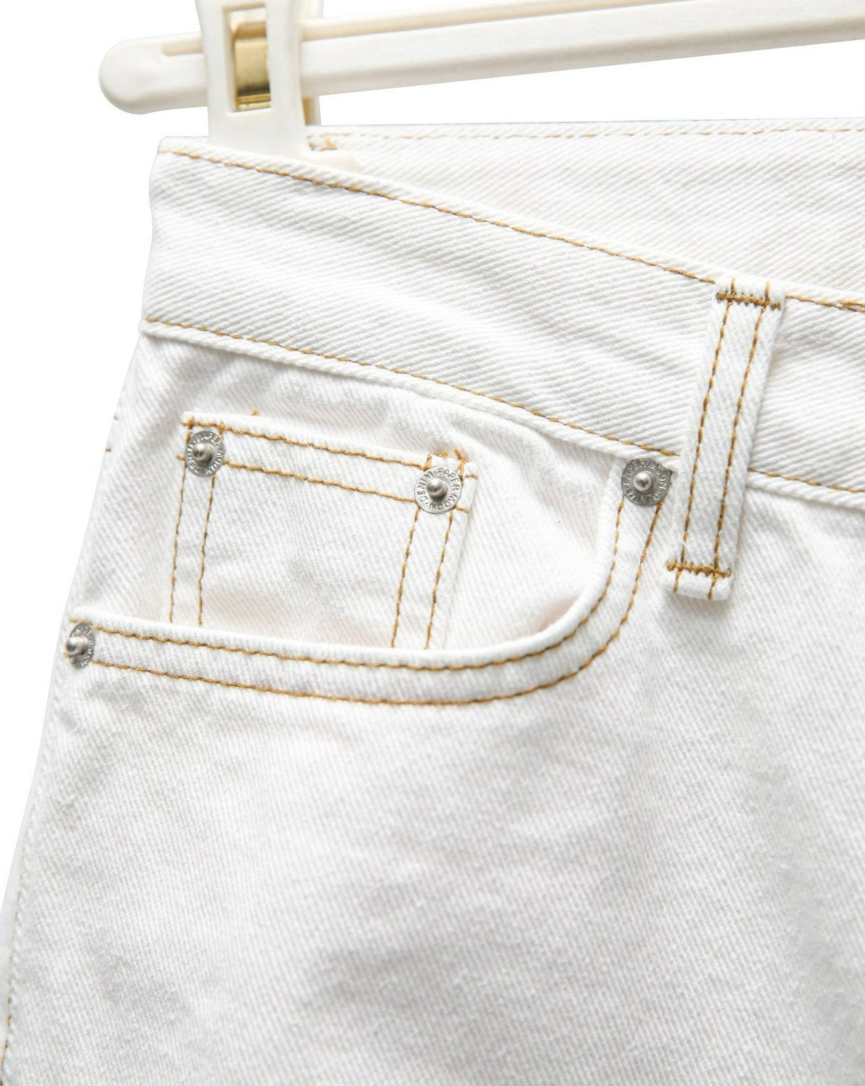 【PAPERMOON 페이퍼 문】SS / Front Maxi Vintage Damage Detail White Straight Denim Jeans