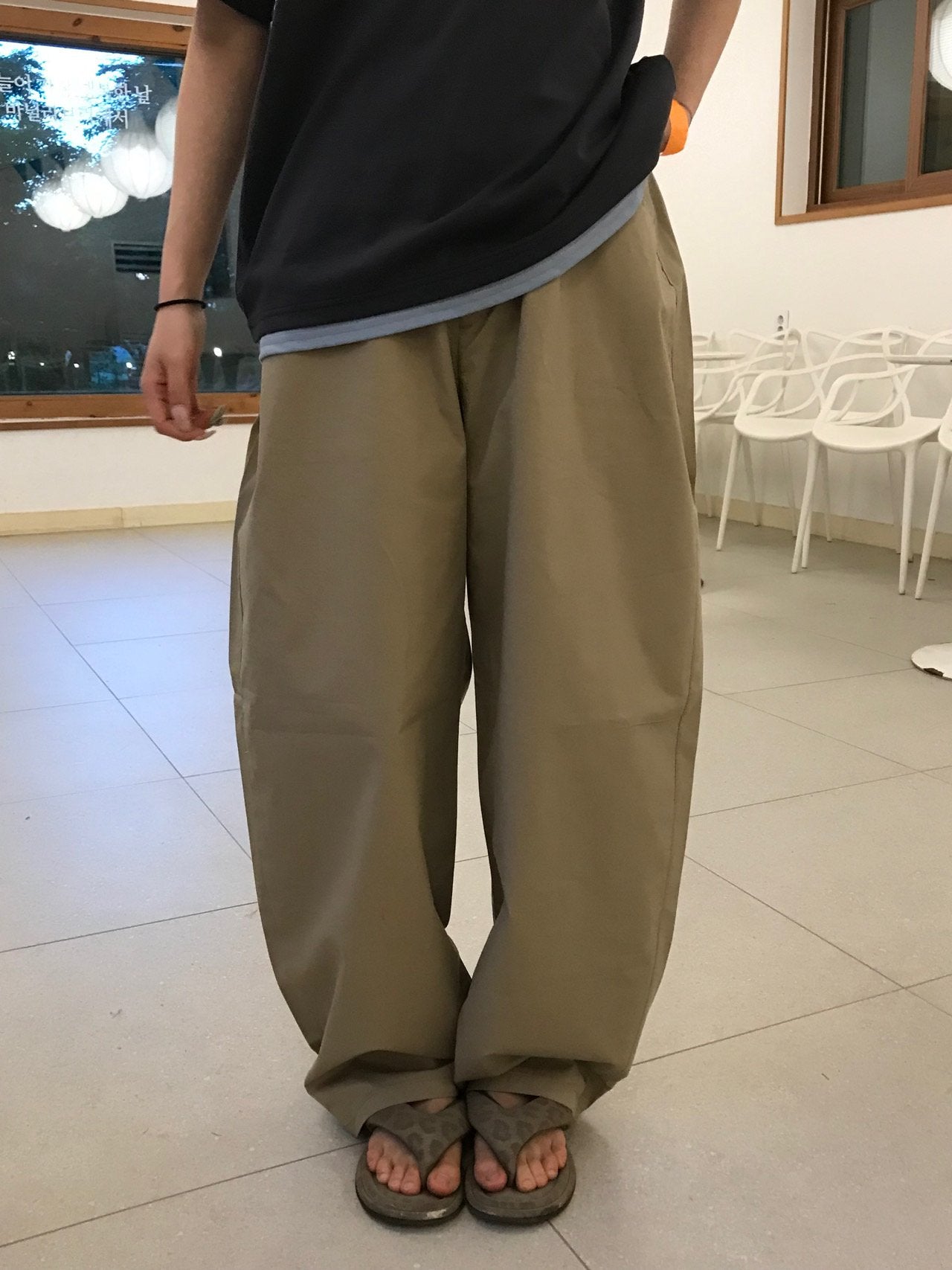 Volume Curve Cotton Balloon Pants