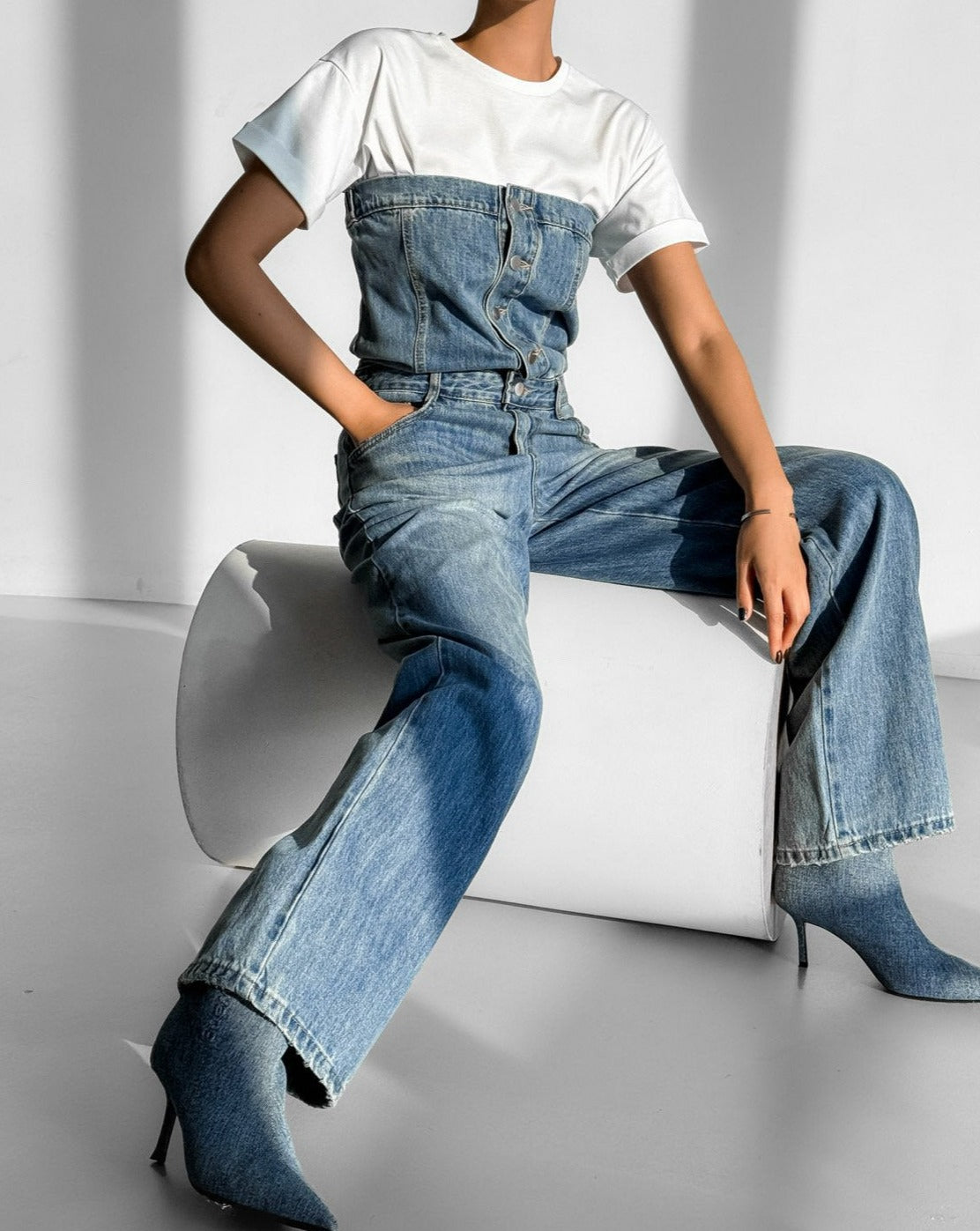 【PAPERMOON 페이퍼 문】SS / Strapless Blue Denim Jumpsuit