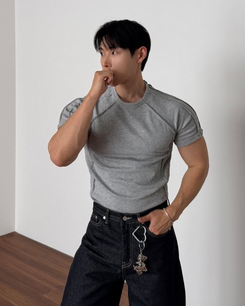 Outside Cut Ribbed Short Sleeve Tee