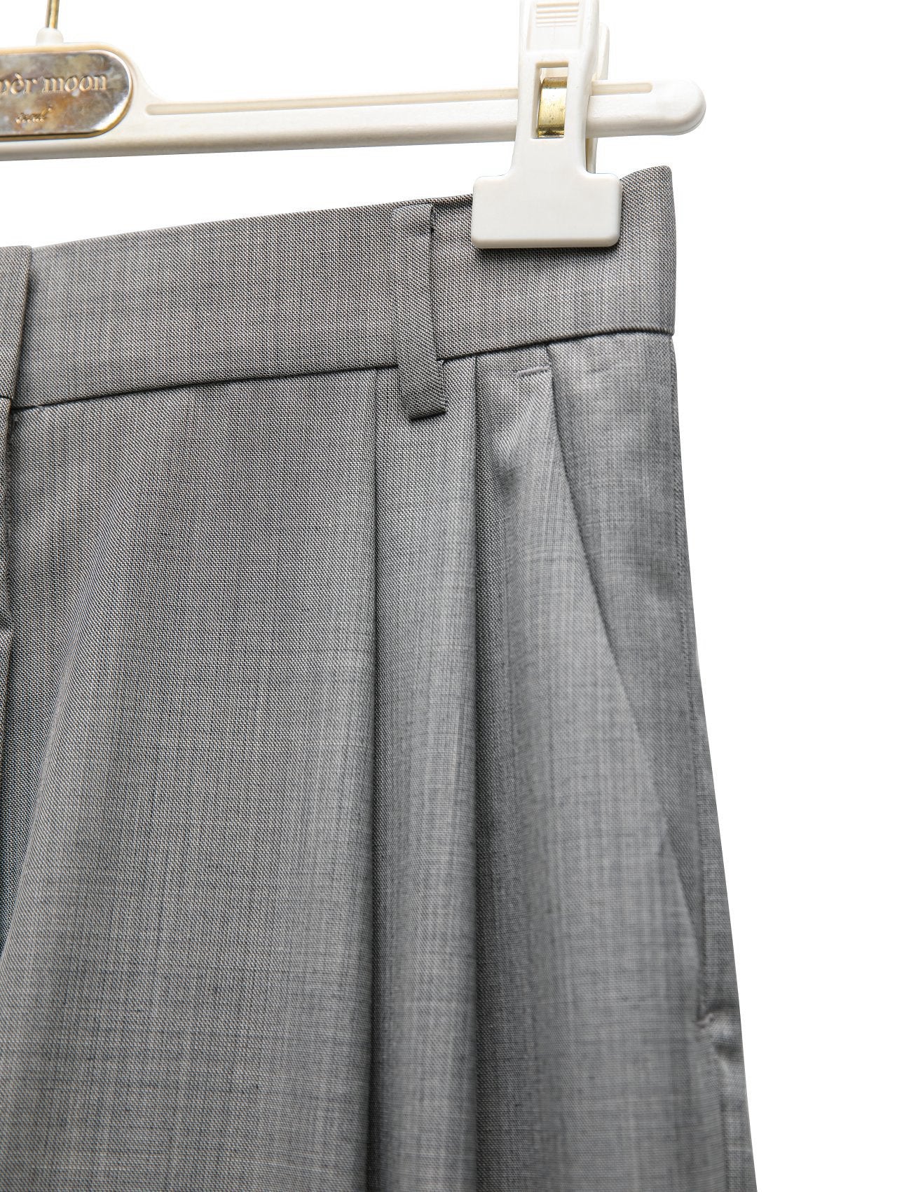 【PAPERMOON ペーパームーン】SS / Sharkskin Fabric Pin Tuck Set Up Wide Trousers
