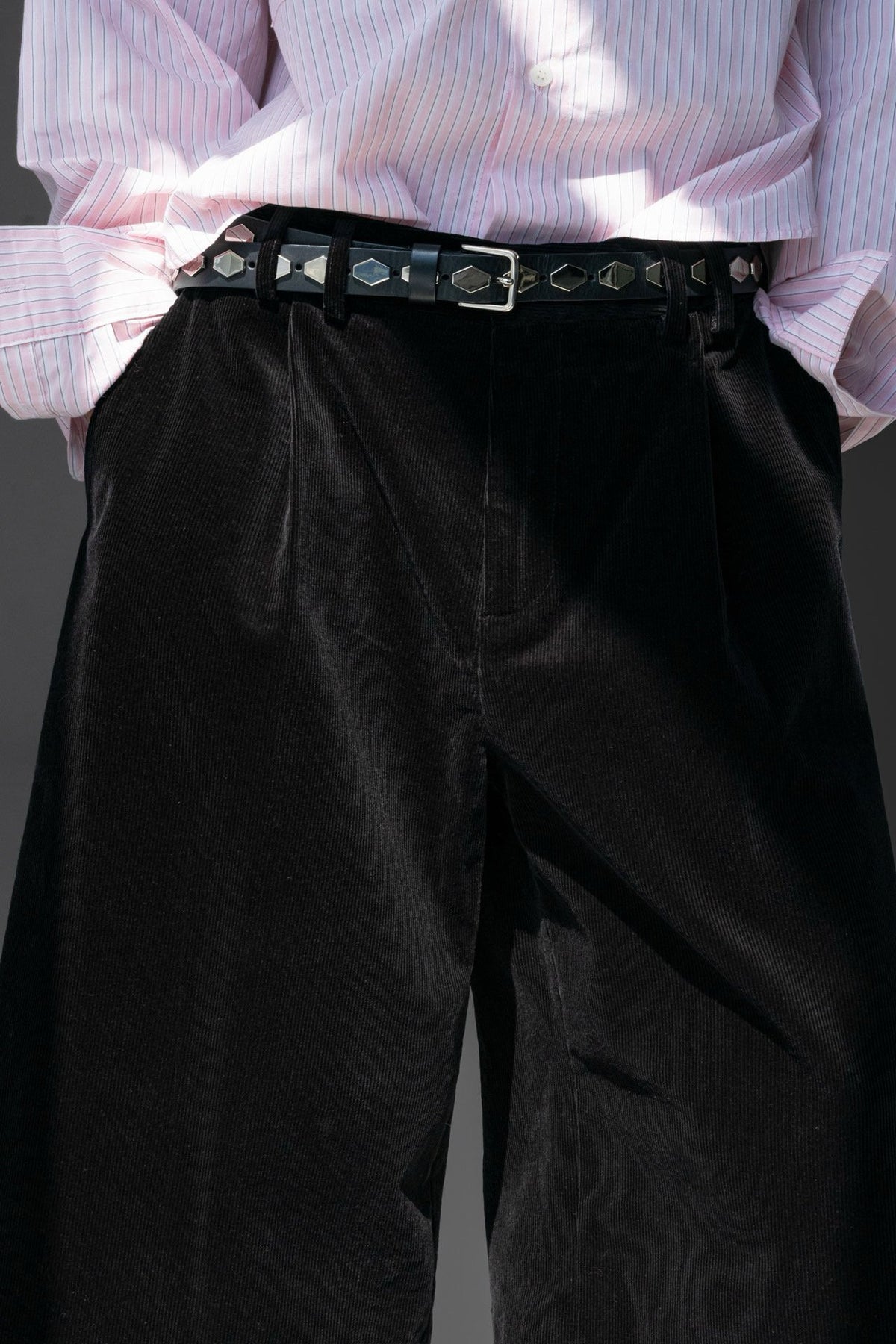 PAPERMOON Classic Corduroy Bermuda Pants