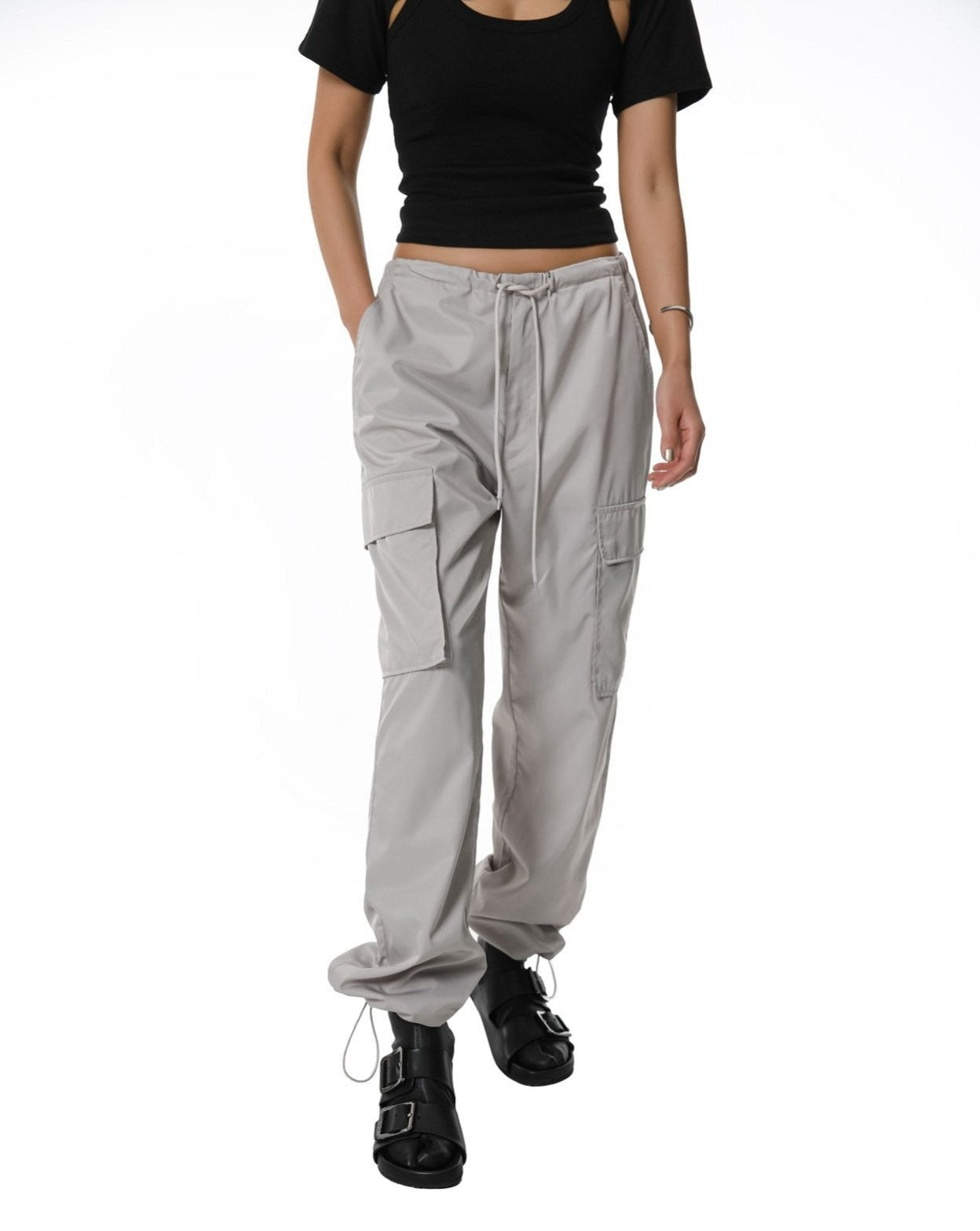 【PAPERMOON 페이퍼 문】SS / Nylon Drawstring Cargo Pocket Trousers