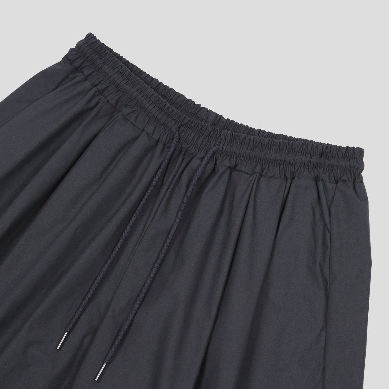 Motion Bermuda Pod Pants