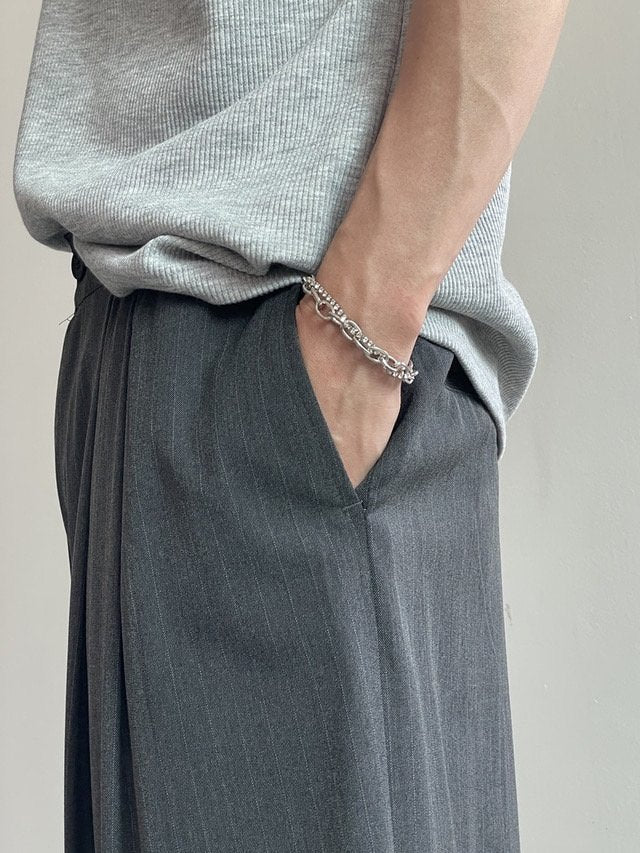 Stripe Banding Two-Tuck Shorts