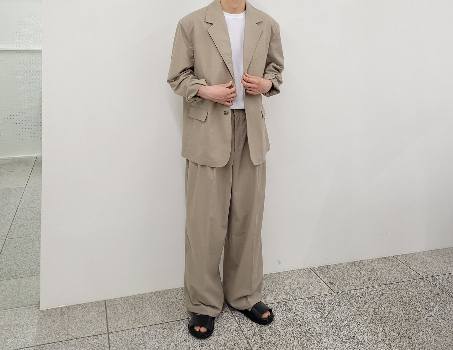 Lavi Linen Set-up