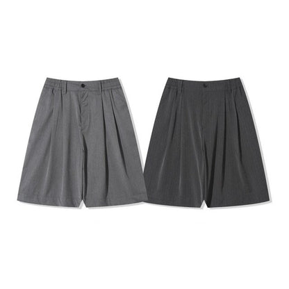 Stripe Banding Two-Tuck Shorts