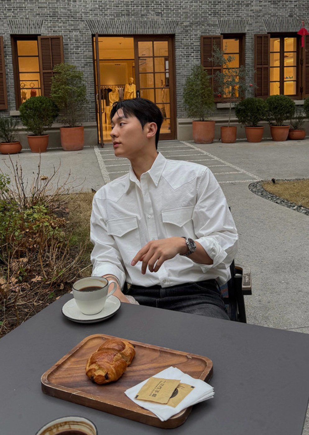 Cova Western Two-Pocket Shirt