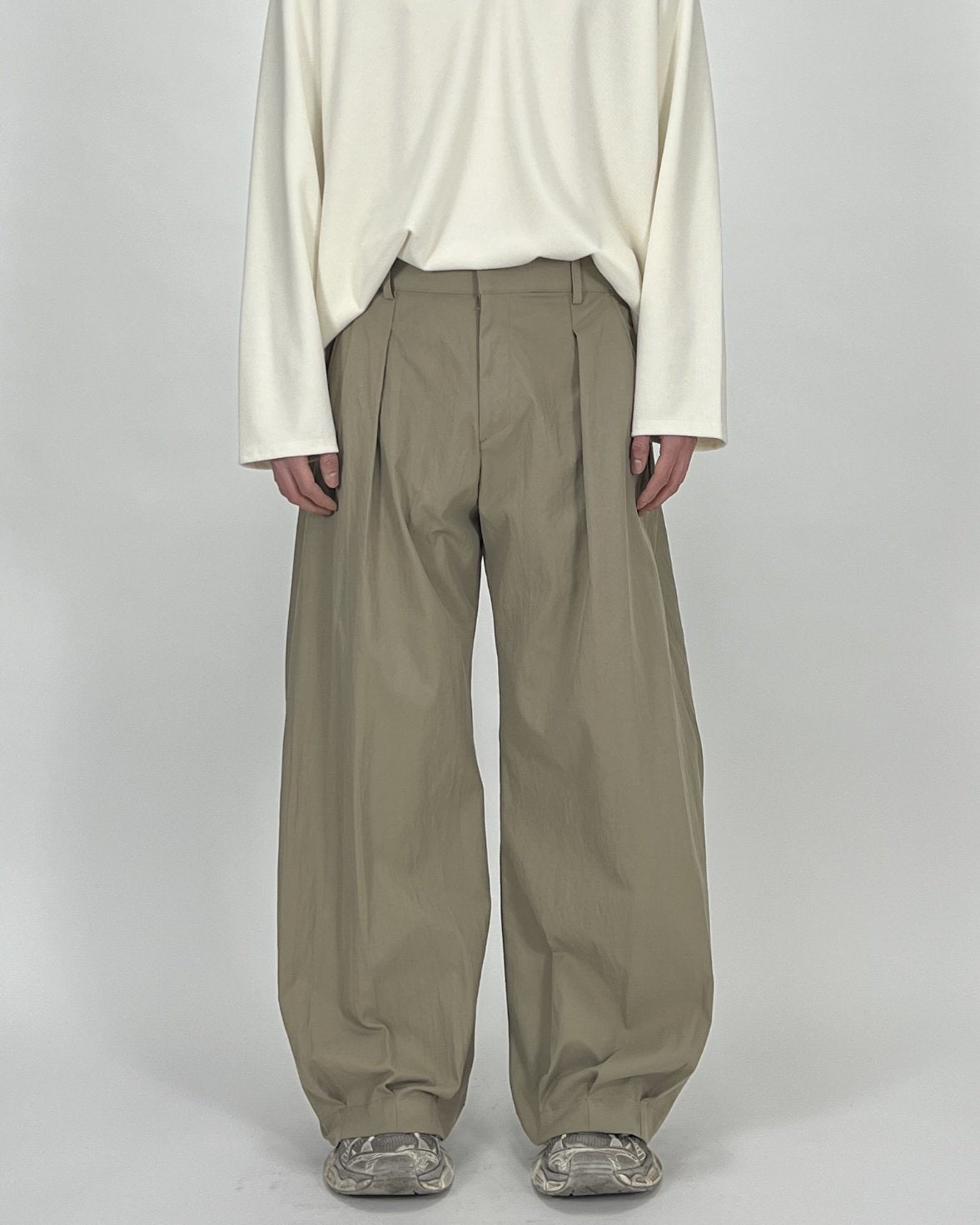 Balloon Wide Trousers