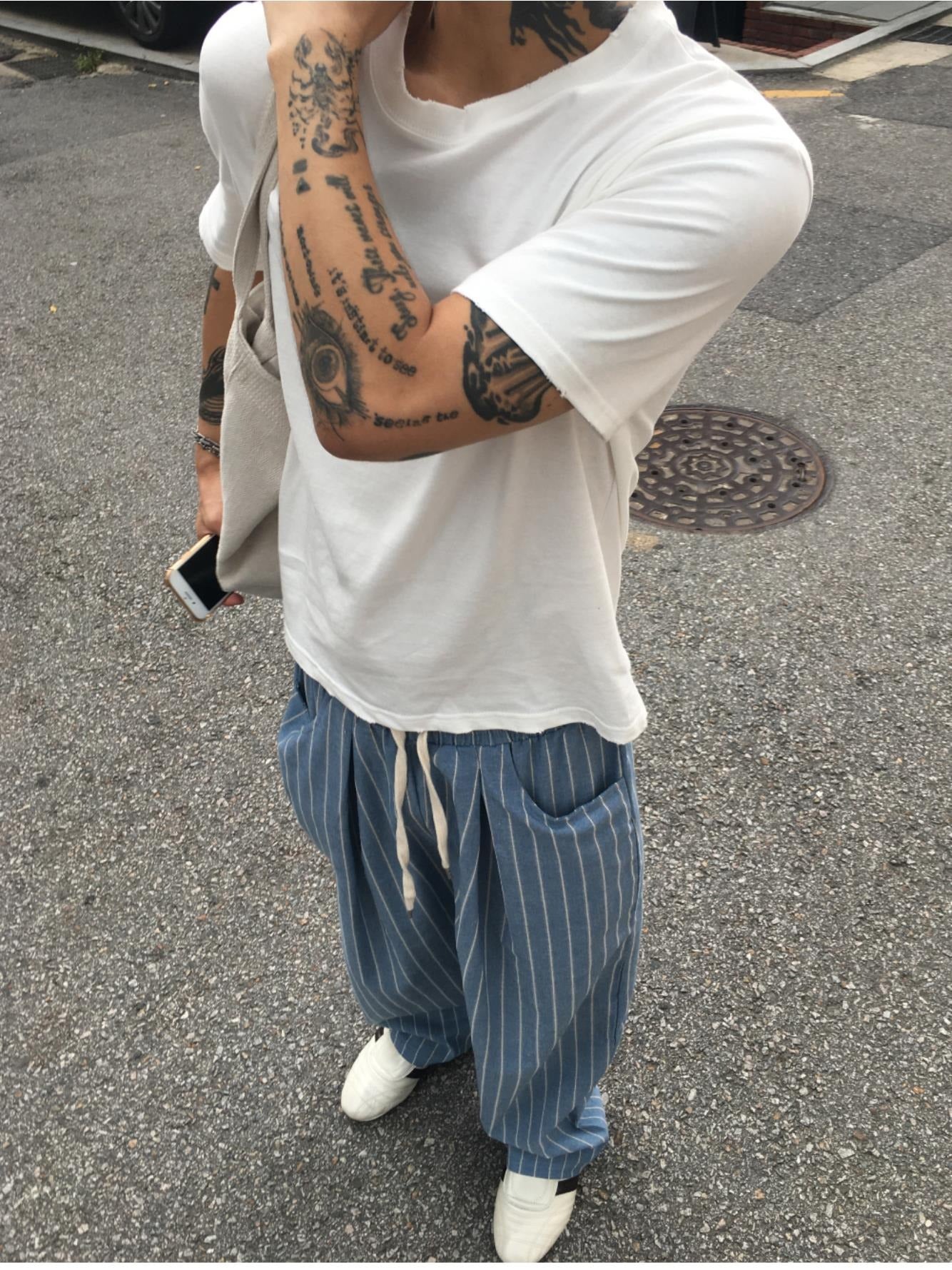 3パック エッセンシャル UネックTシャツ