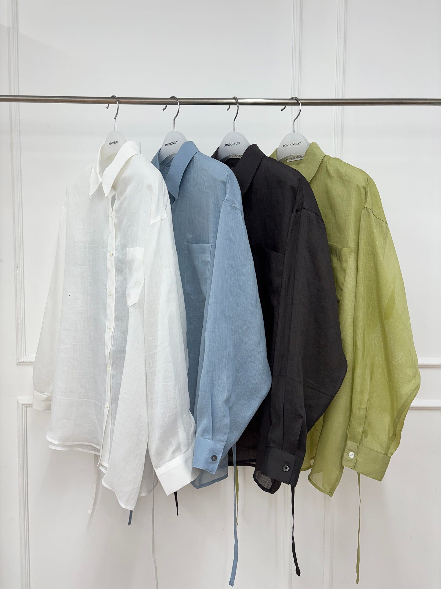 [A MA:DE 2026SS] Silhouette Blouse (2color)