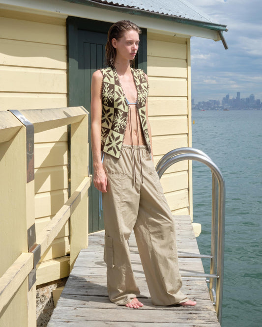 [A MA:DE 2026SS] Silhouette Blouse (2color)