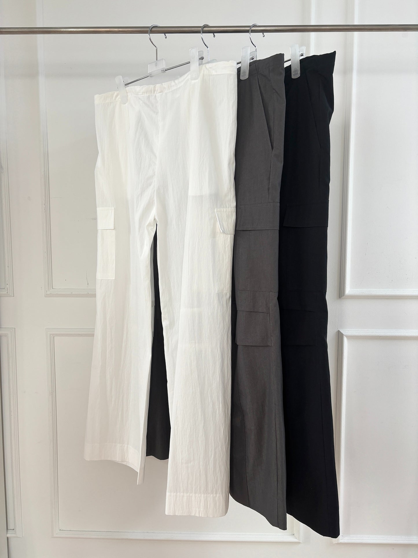 [A MA:DE 2026SS] Silhouette Blouse (2color)