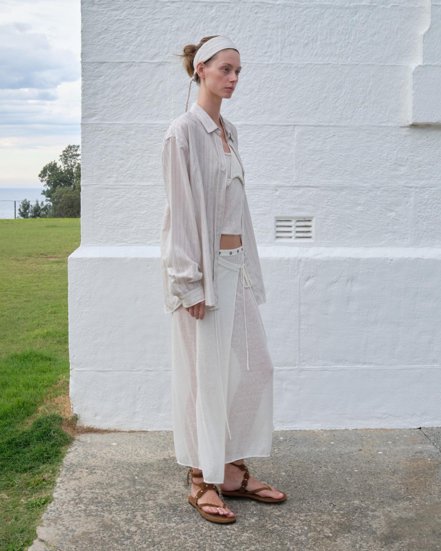 [A MA:DE 2026SS] Silhouette Blouse (2color)