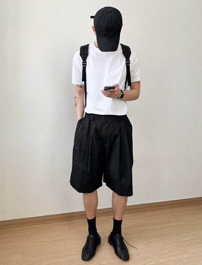 Creed Banding Two-Tuck Half Pants