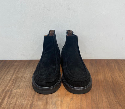 Yas Italian Suede Chelsea Boots