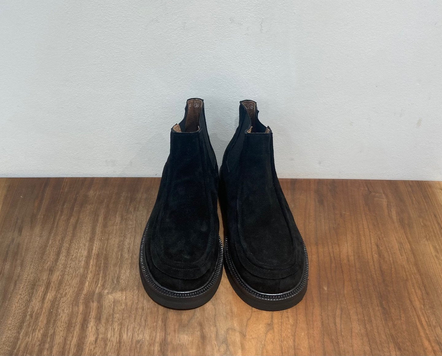 Yas Italian Suede Chelsea Boots