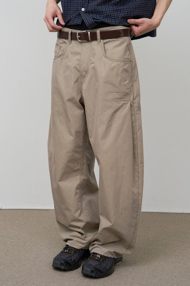 Side Tuck Wide Pants