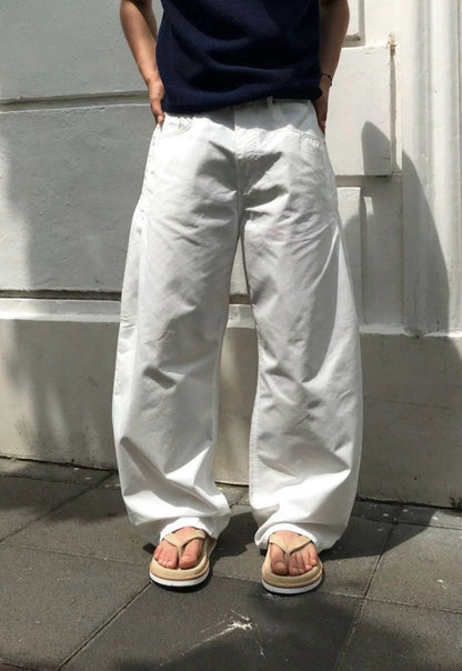Side Tuck Wide Pants
