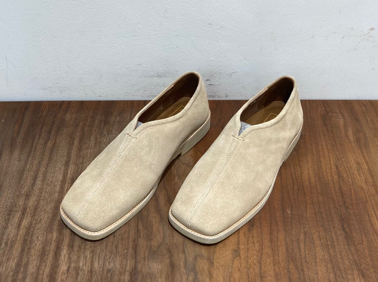 Suede Minimal Mule Loafer