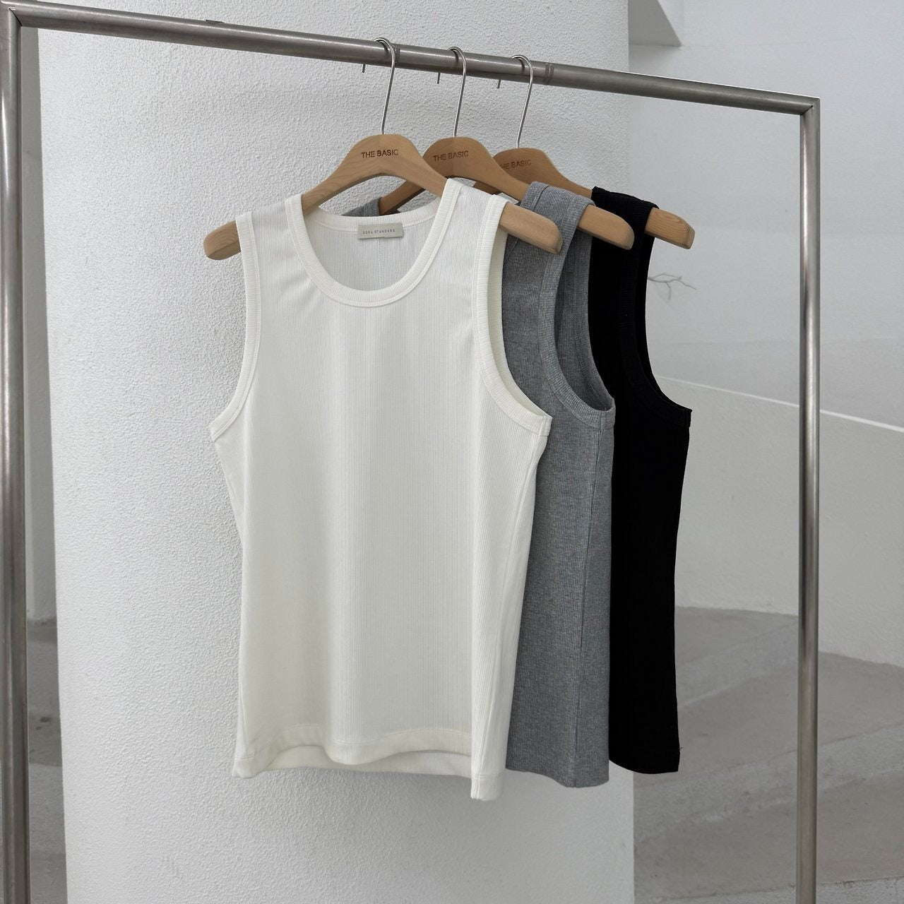 Muscle Fit Rib Tank Top