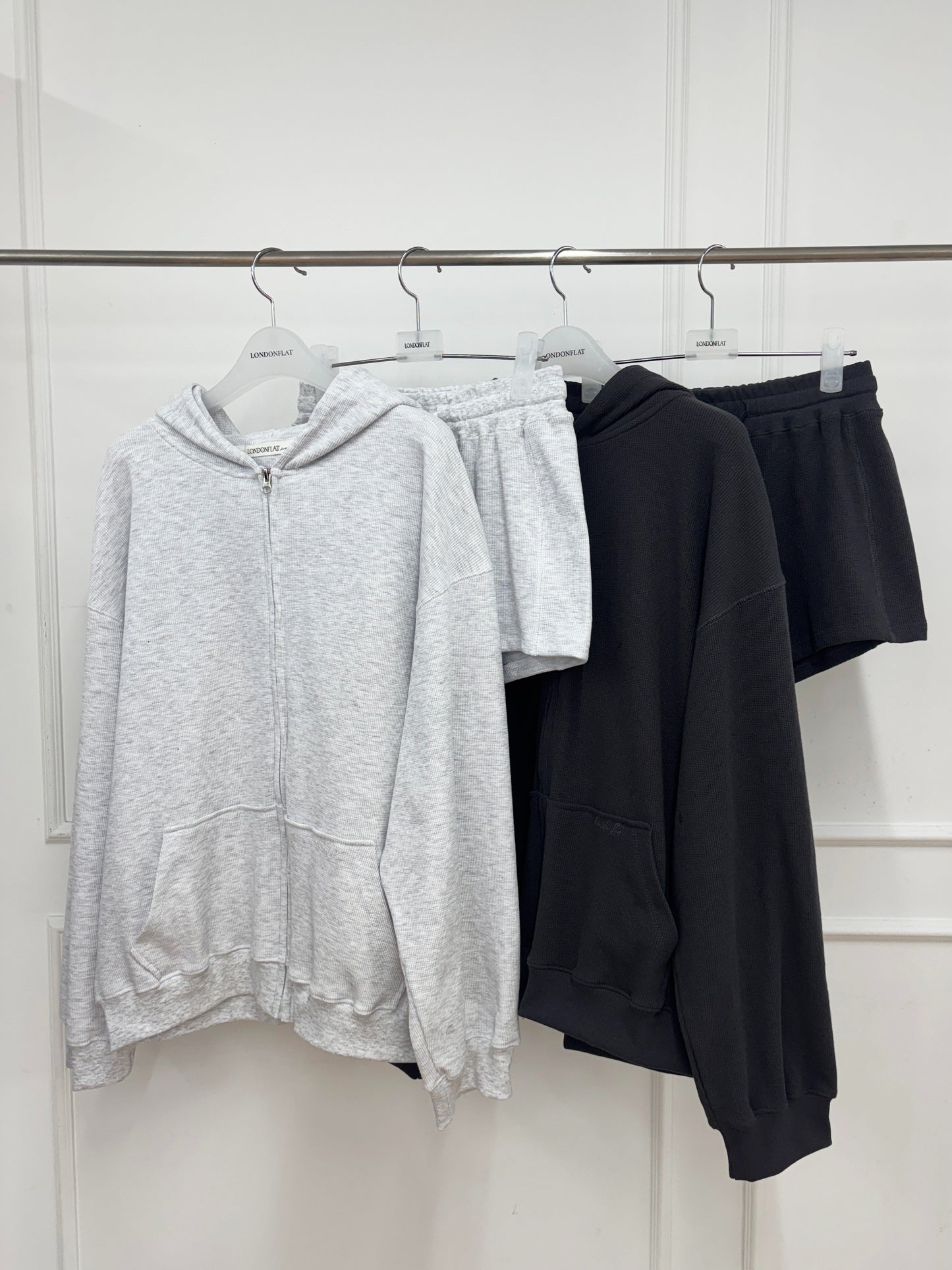 [A MA:DE 2026SS] Silhouette Blouse (2color)